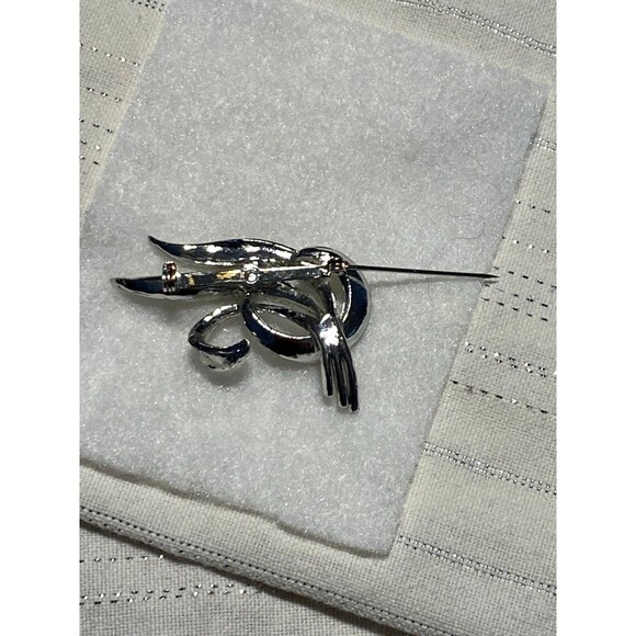 Vintage silver toned fronds brooch pin - Picture 7 of 7